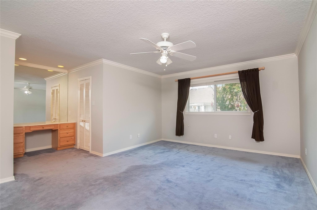 12979 Trail Hollow Drive - Photo 11