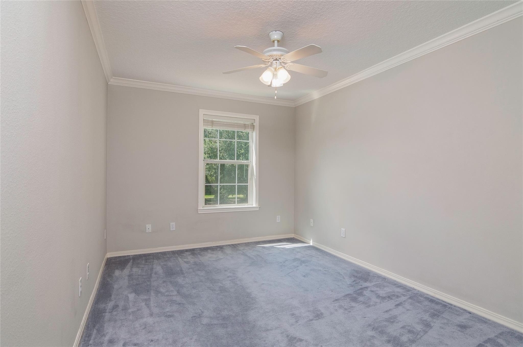 12979 Trail Hollow Drive - Photo 17