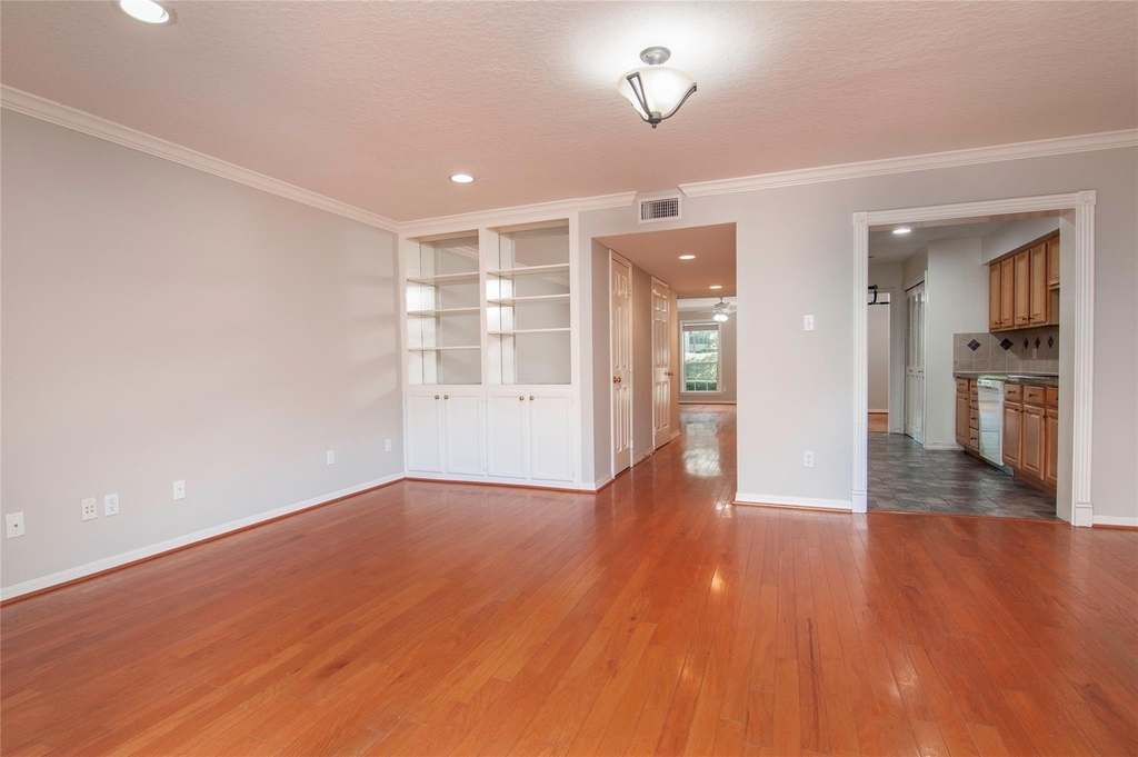 12979 Trail Hollow Drive - Photo 2