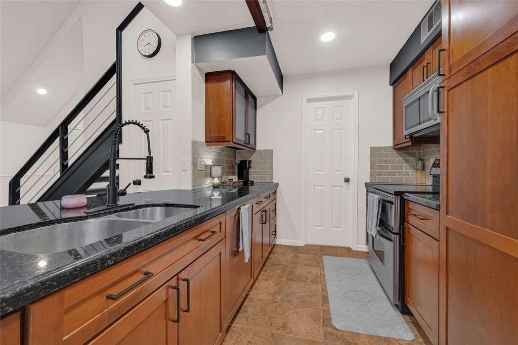 2300 Old Spanish Trail - Photo 5