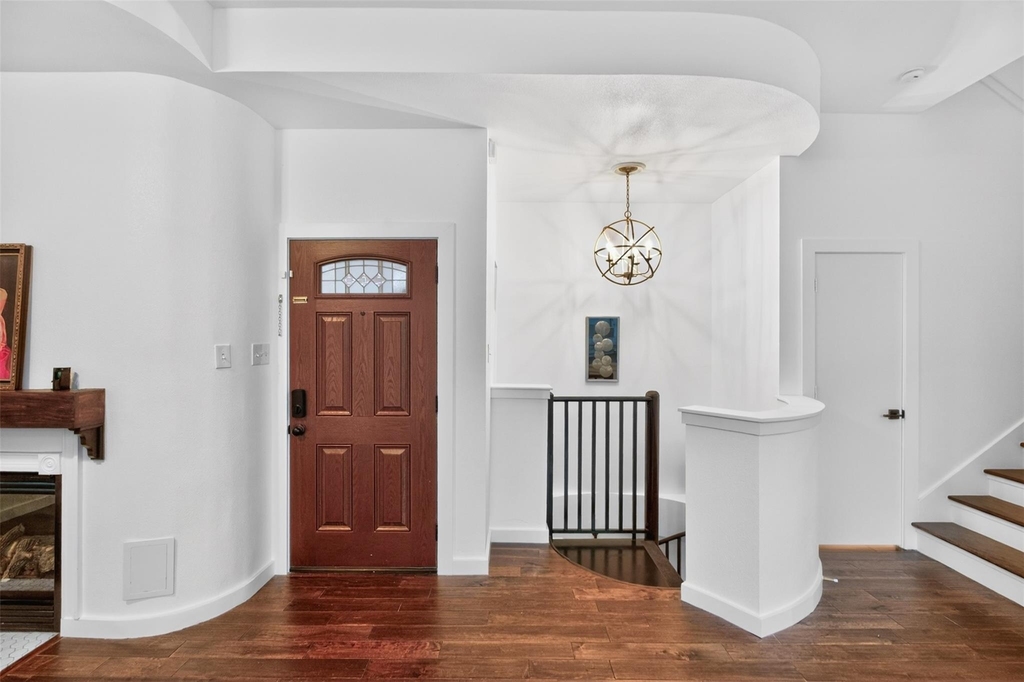 2716 Bagby Street - Photo 11