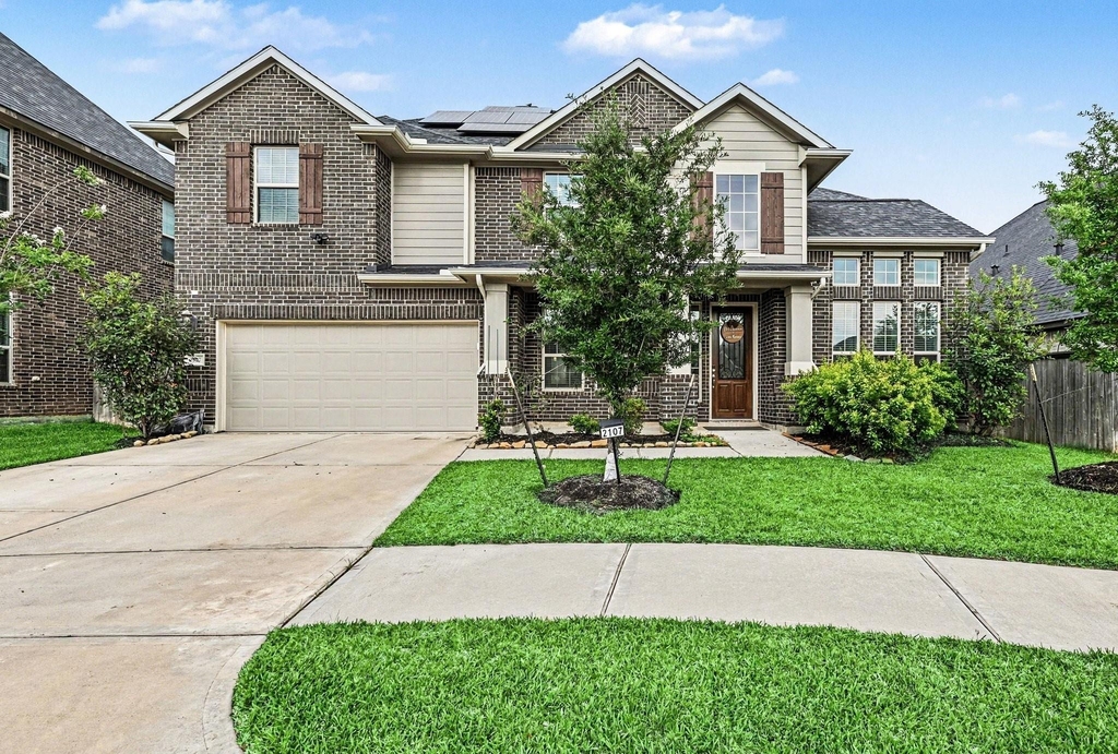 2107 Brooke Avery Drive - Photo 1