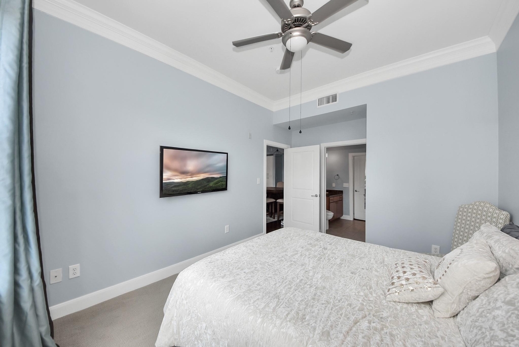 300 St Joseph Parkway - Photo 15
