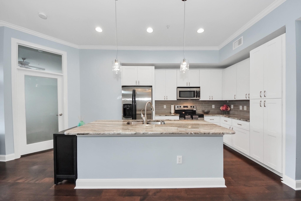 300 St Joseph Parkway - Photo 23