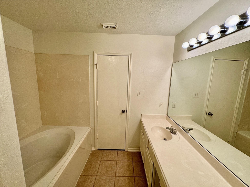 20111 Sweet Magnolia Place - Photo 9