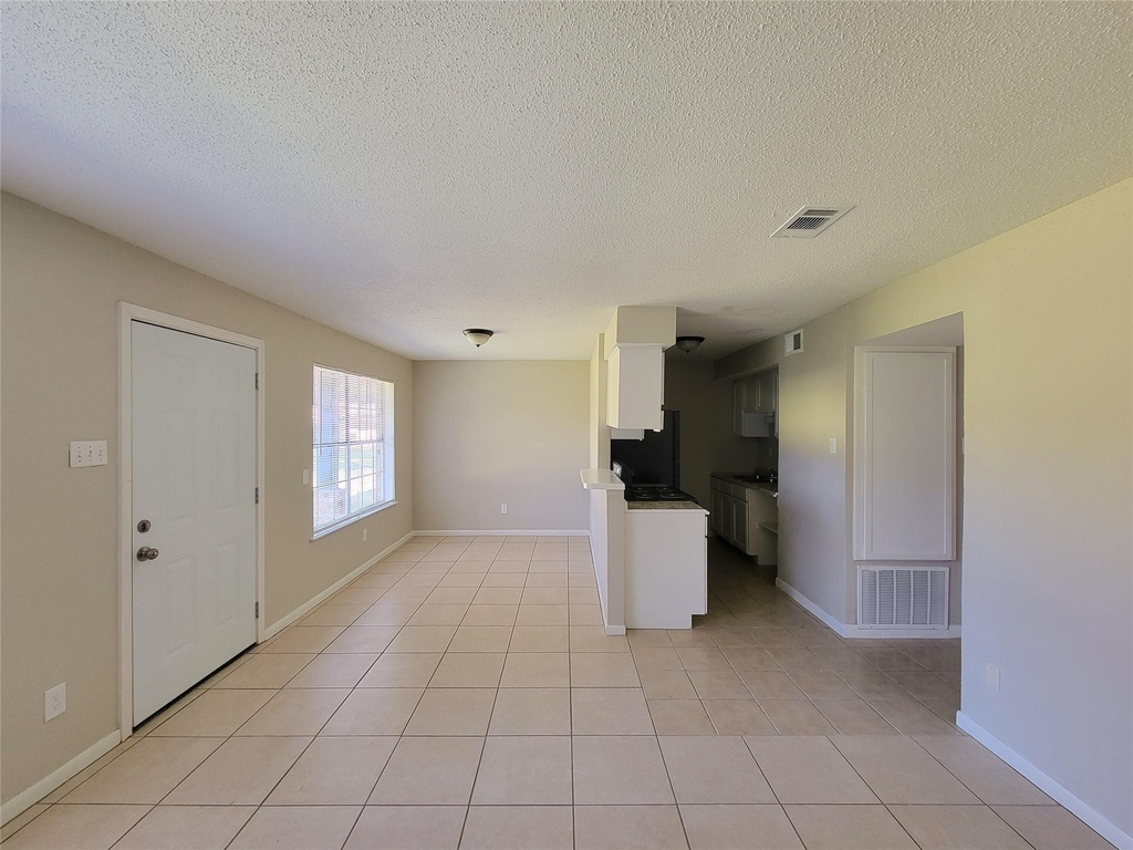 3206 Lobit Drive - Photo 1