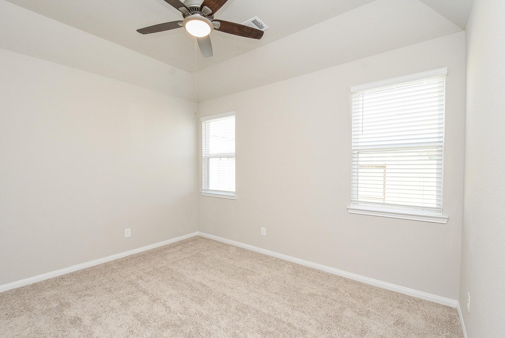 14042 Chinook Drive - Photo 16