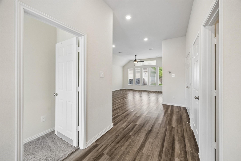 206 N Lynx Trail - Photo 2