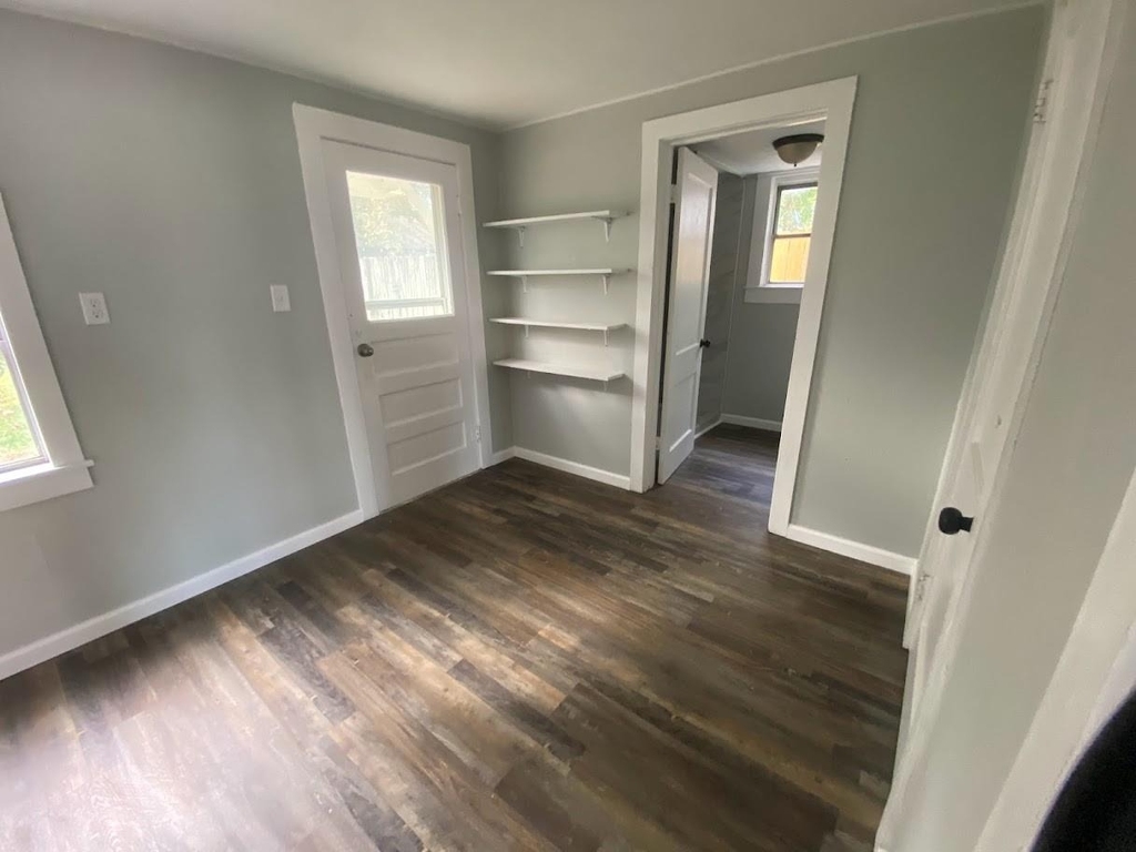 607 S Main Street - Photo 5