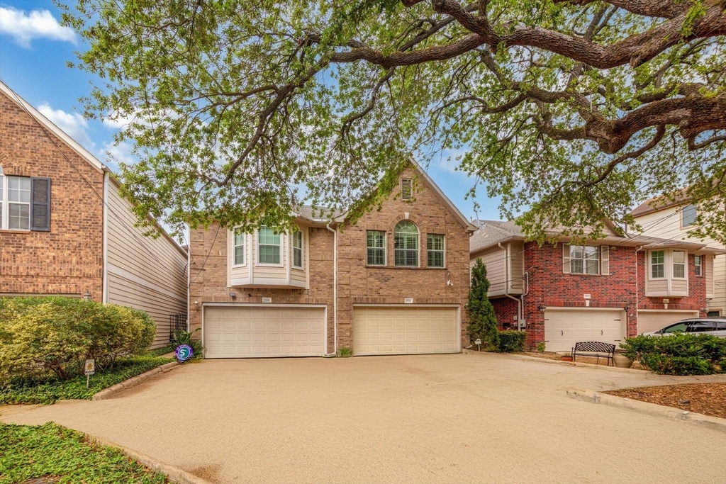1524 Birdsall Street - Photo 2