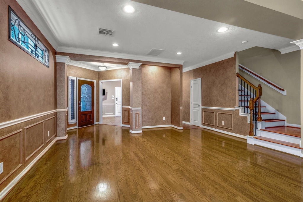 1524 Birdsall Street - Photo 7