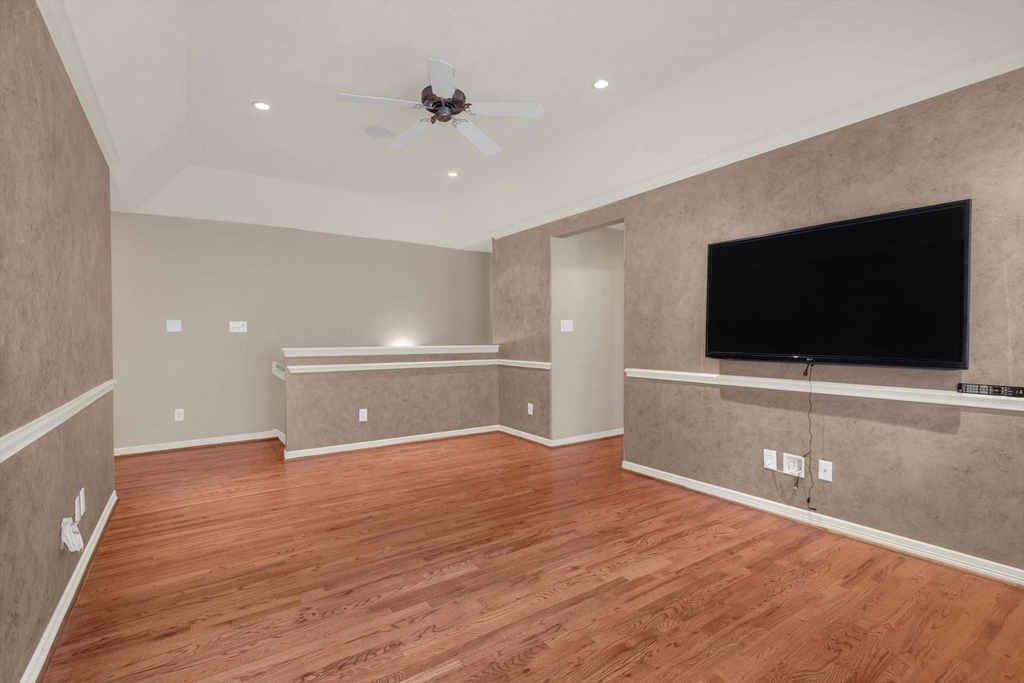 1524 Birdsall Street - Photo 22