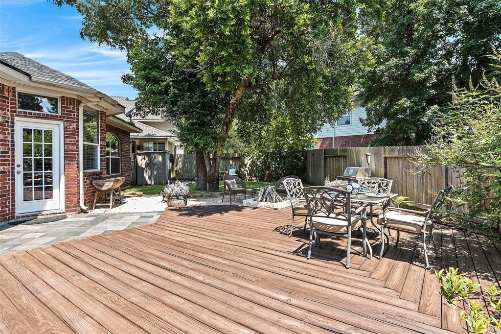 2 Hollow Glen Place - Photo 31