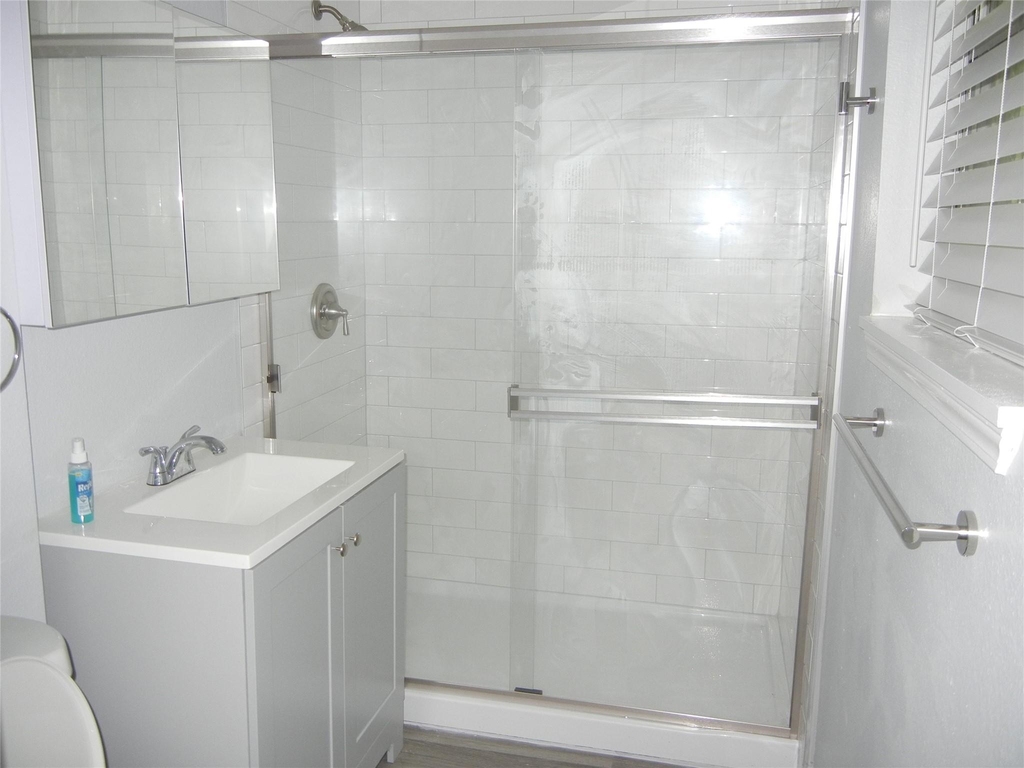 20811 Emerald Street - Photo 7