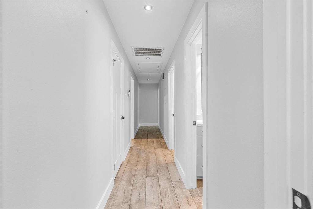 10058 Cedardale Drive - Photo 22
