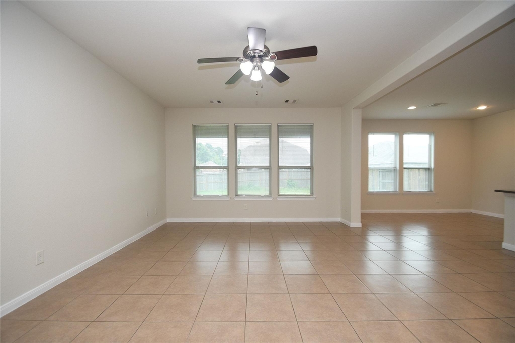 16614 Spirit Lake Court - Photo 7