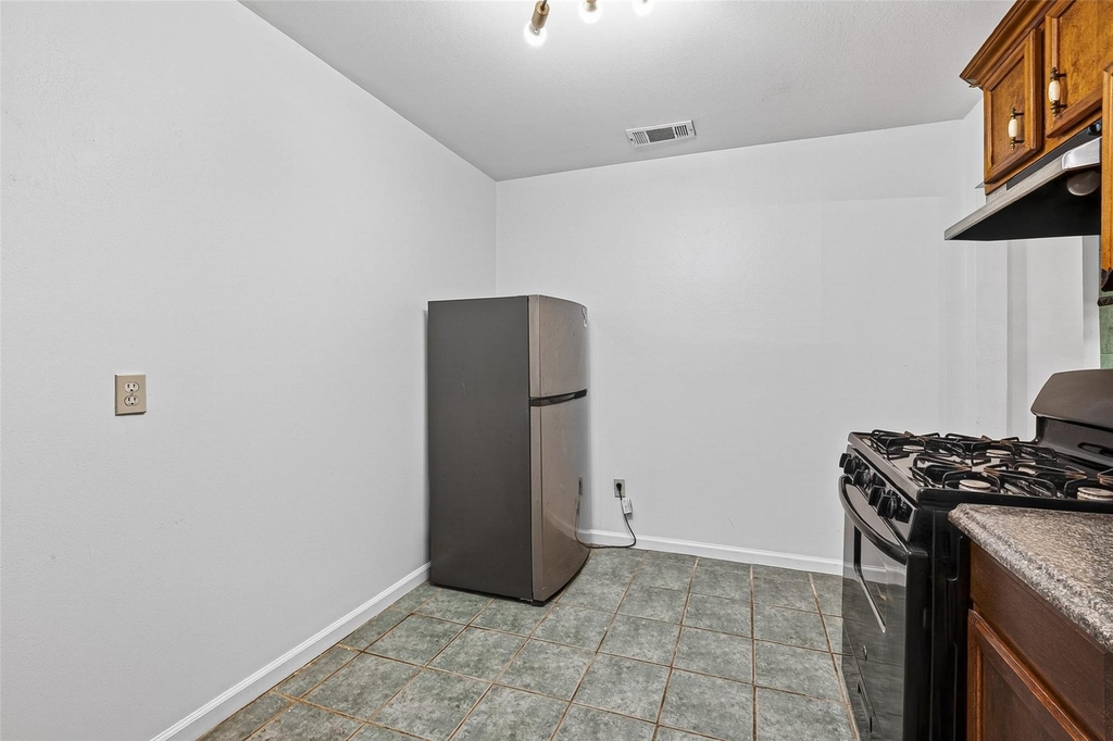 7426 Miley Street - Photo 9