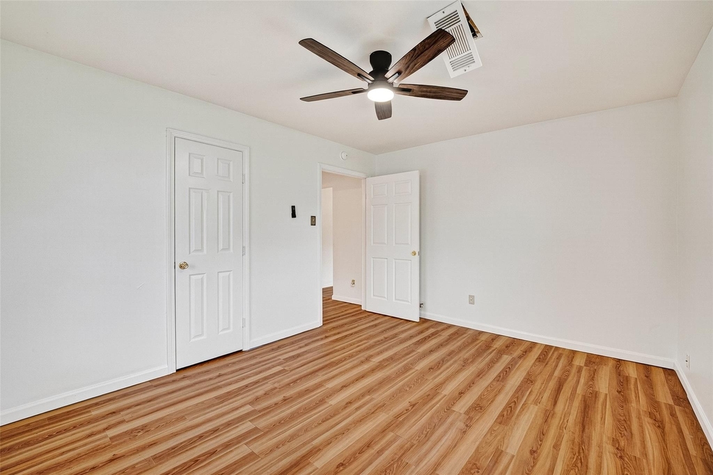 7426 Miley Street - Photo 18