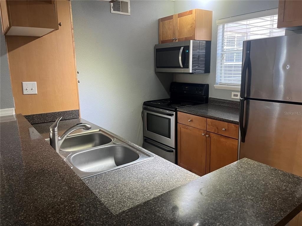 2500 Winding Creek Boulevard - Photo 7