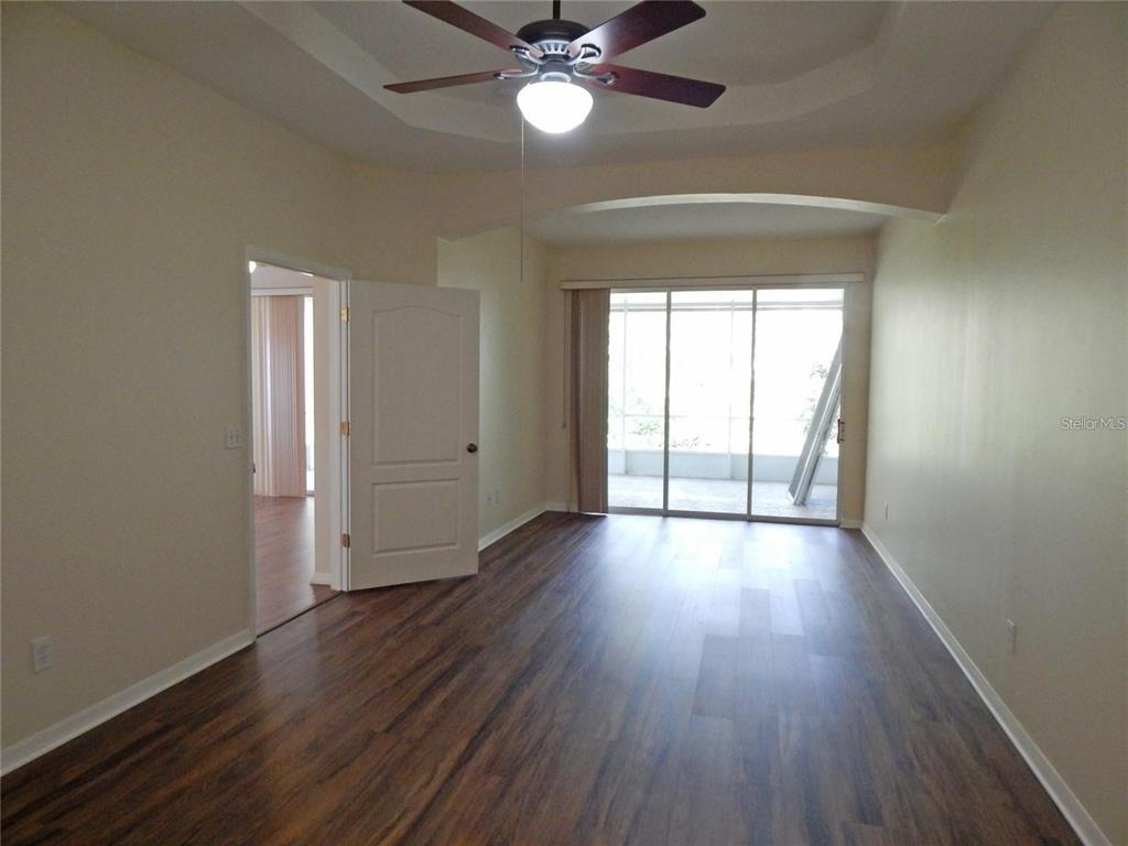 5925 Sandhill Ridge Drive - Photo 18