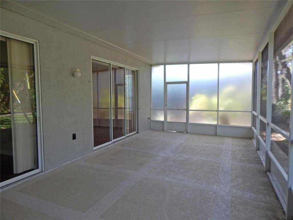 5925 Sandhill Ridge Drive - Photo 12