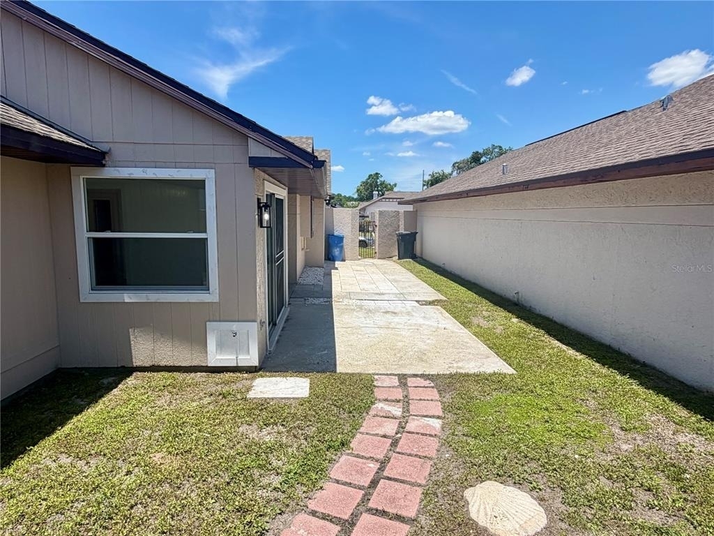 7031 Drury Street - Photo 24