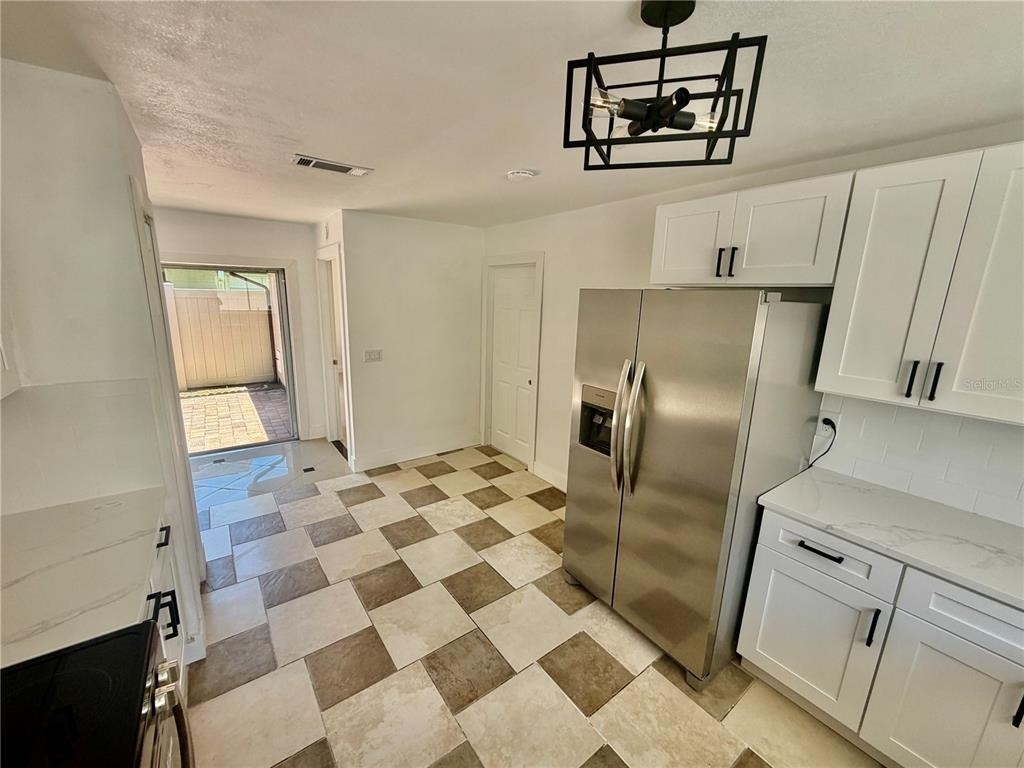 7031 Drury Street - Photo 4