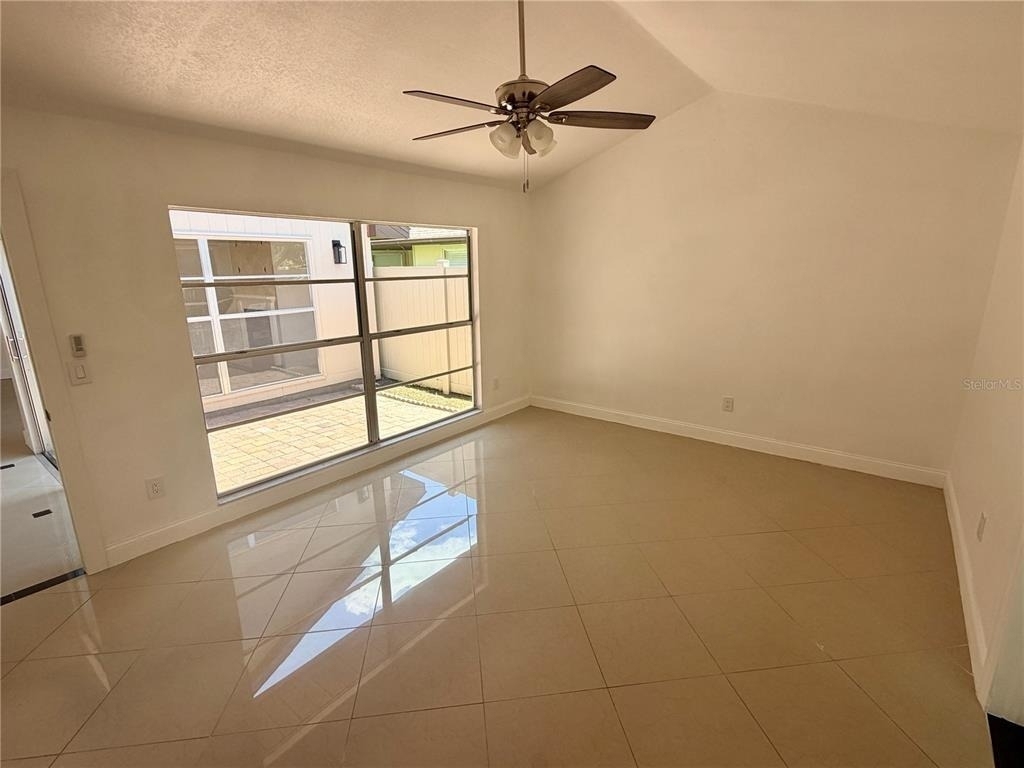 7031 Drury Street - Photo 6