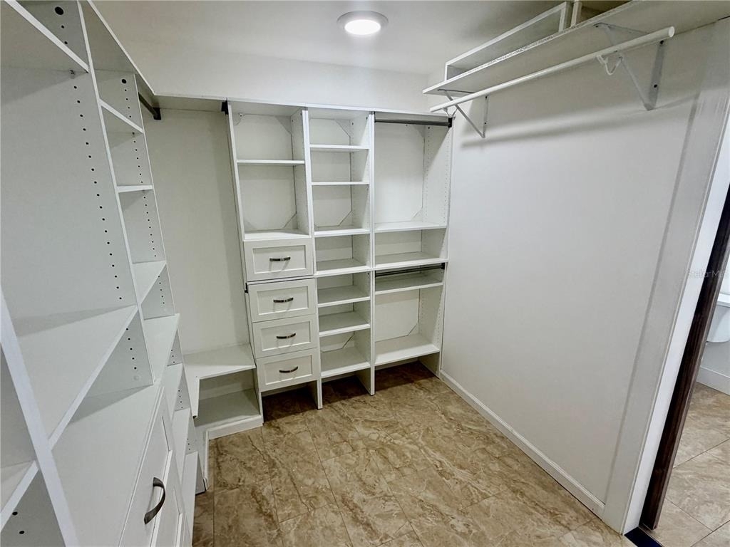 7031 Drury Street - Photo 11