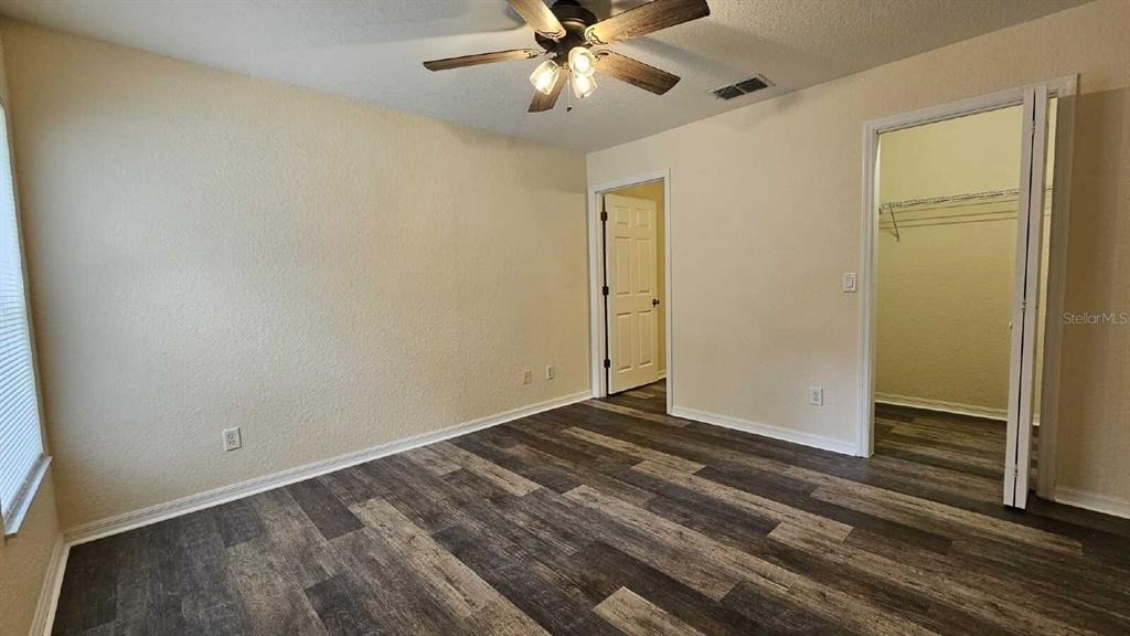 6290 W Oak Park Boulevard - Photo 3