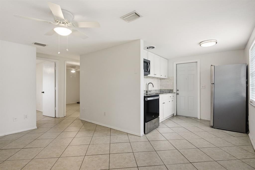 417 Milwaukee Avenue - Photo 6