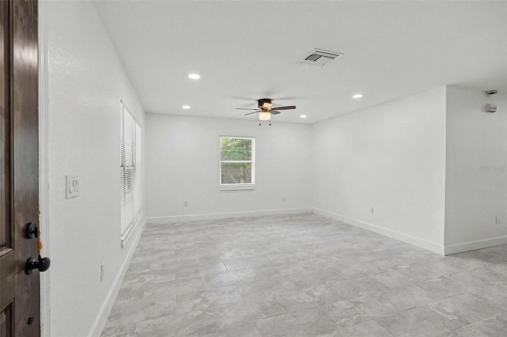 1128 Neville Avenue - Photo 3