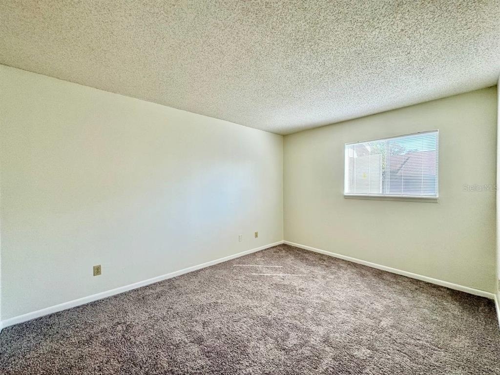6324 Newtown Circle - Photo 8