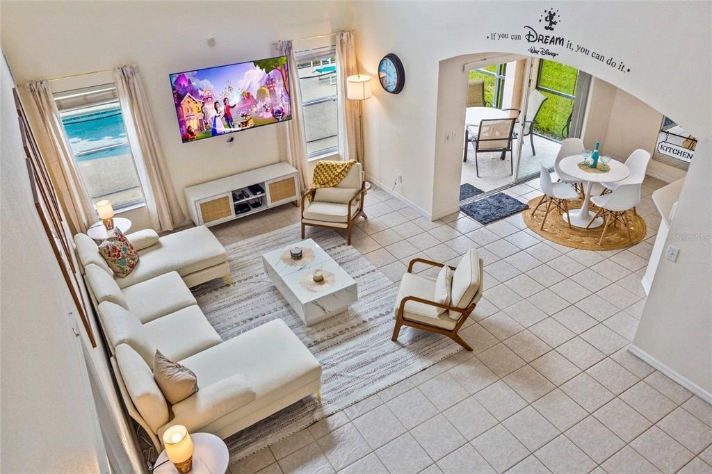 239 Carrera Avenue - Photo 3