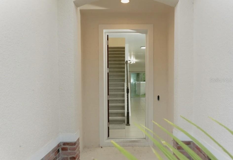 81 Mayo Court - Photo 2