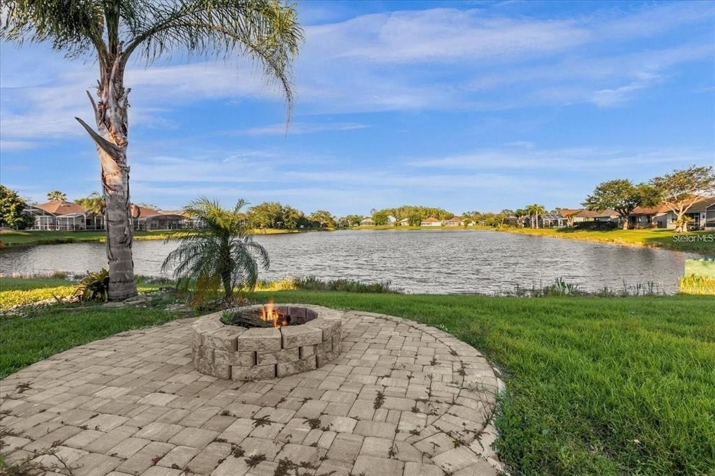 13131 Luxbury Loop - Photo 33