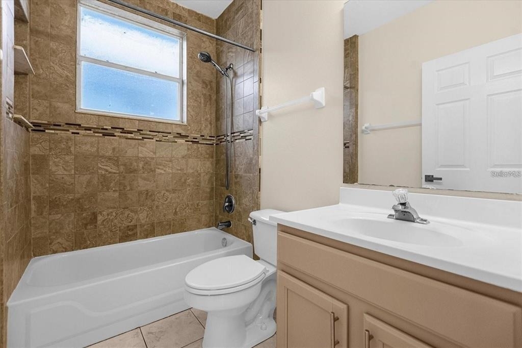 13131 Luxbury Loop - Photo 17