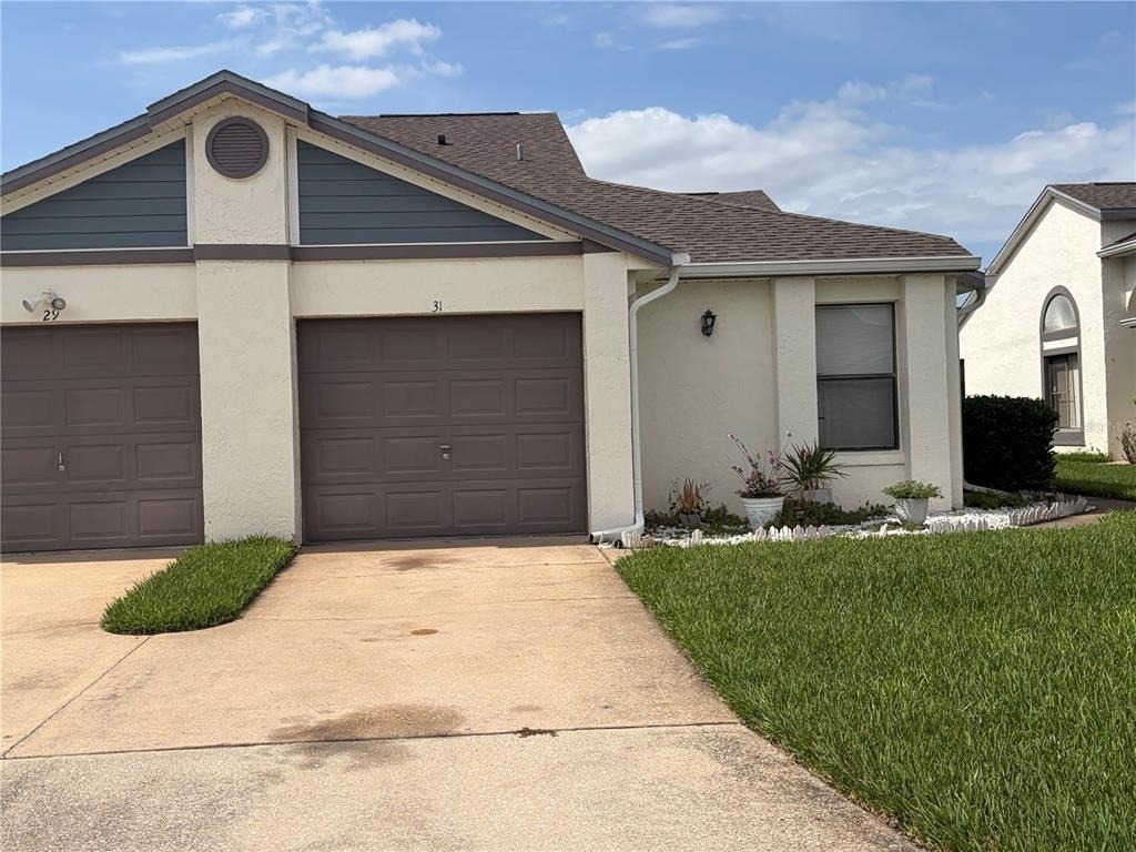 31 Lakepointe Circle - Photo 1