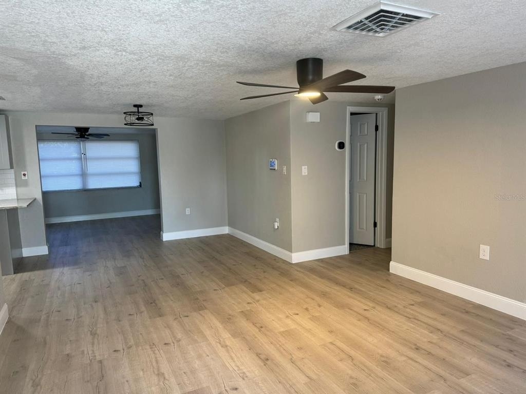 7605 Embassy Boulevard - Photo 6
