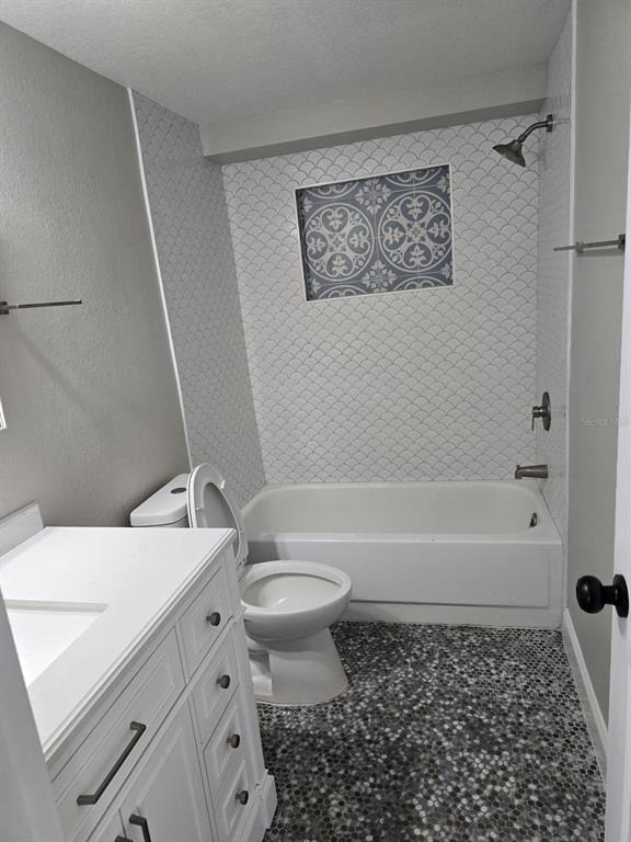 7605 Embassy Boulevard - Photo 8