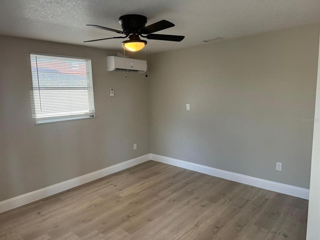 7605 Embassy Boulevard - Photo 7
