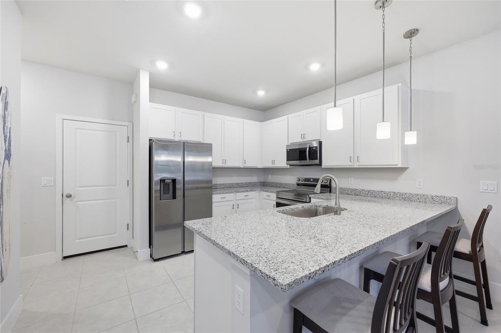 6917 Five Oaks Drive - Photo 12