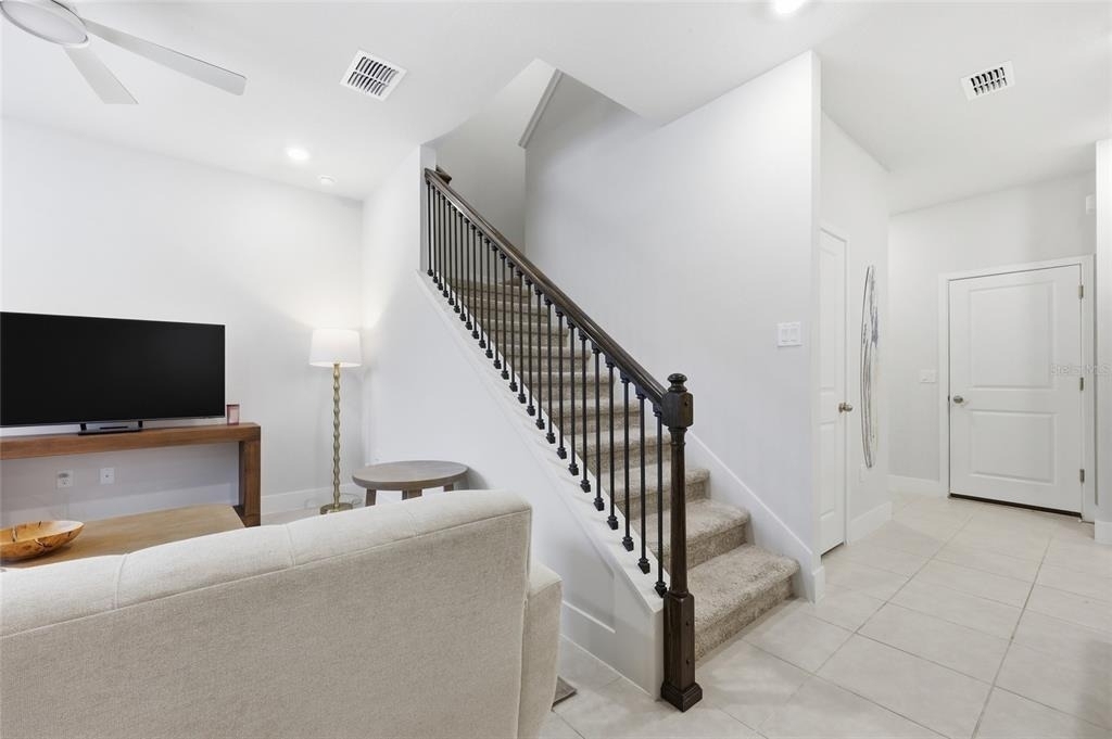 6917 Five Oaks Drive - Photo 7