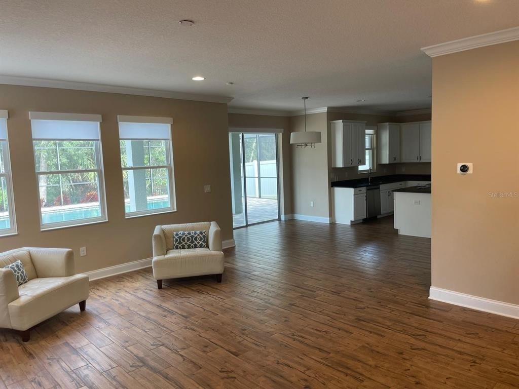 2745 Peony Drive - Photo 4