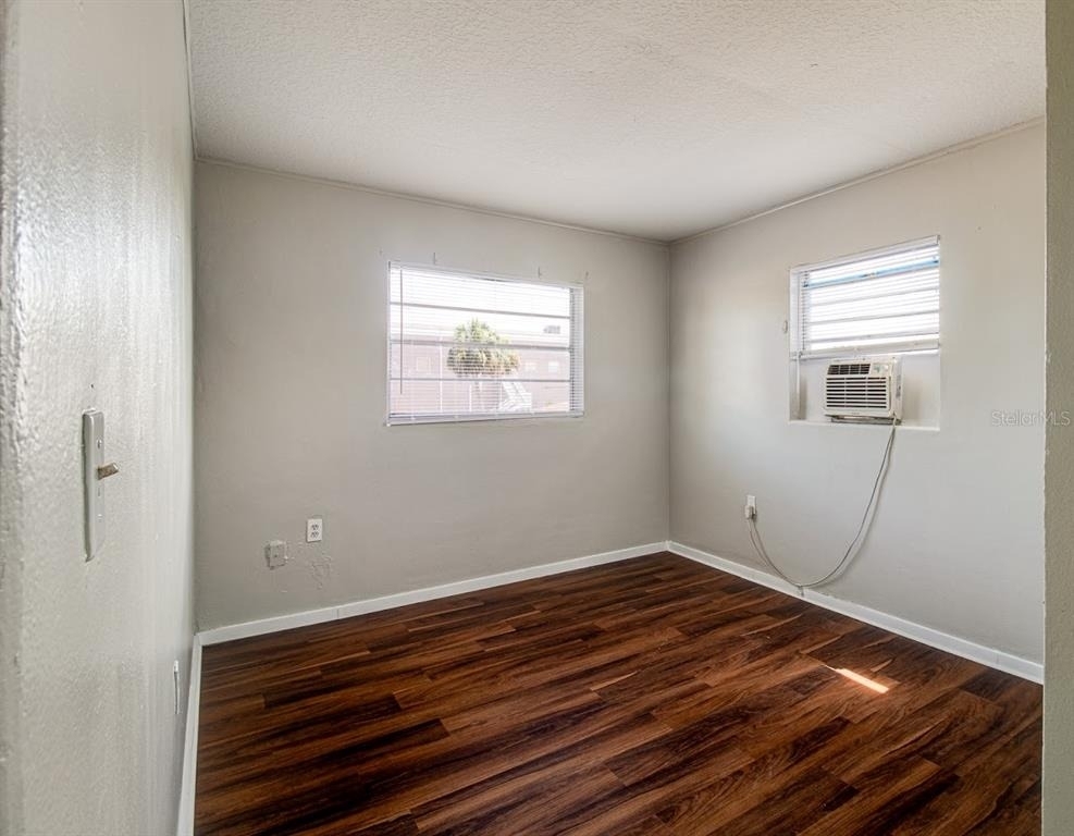 1341 West Pointe Drive - Photo 8