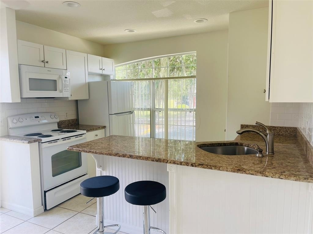 506 Caribbean Drive - Photo 4