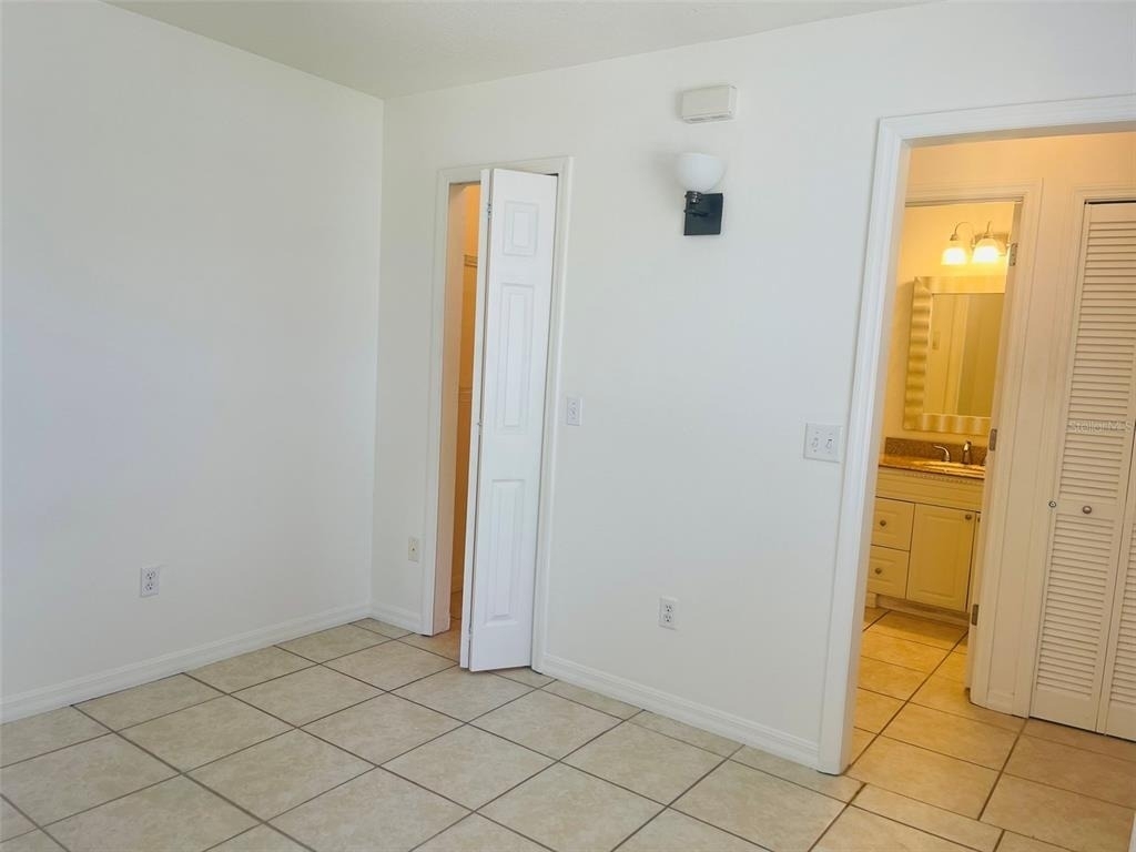 506 Caribbean Drive - Photo 10
