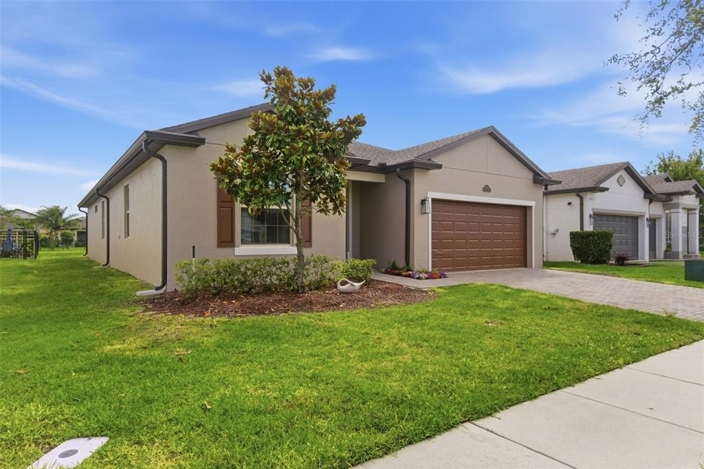 2772 Mead Avenue - Photo 2