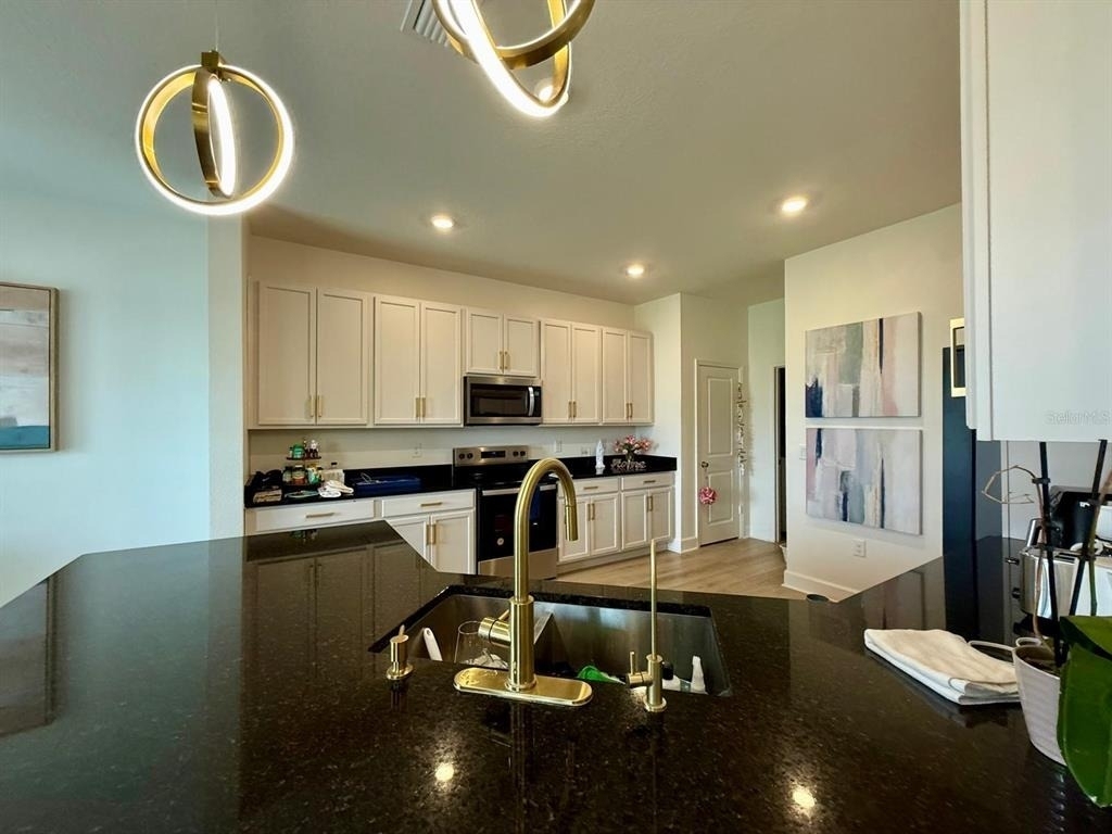 16522 Brook Isle Way - Photo 9