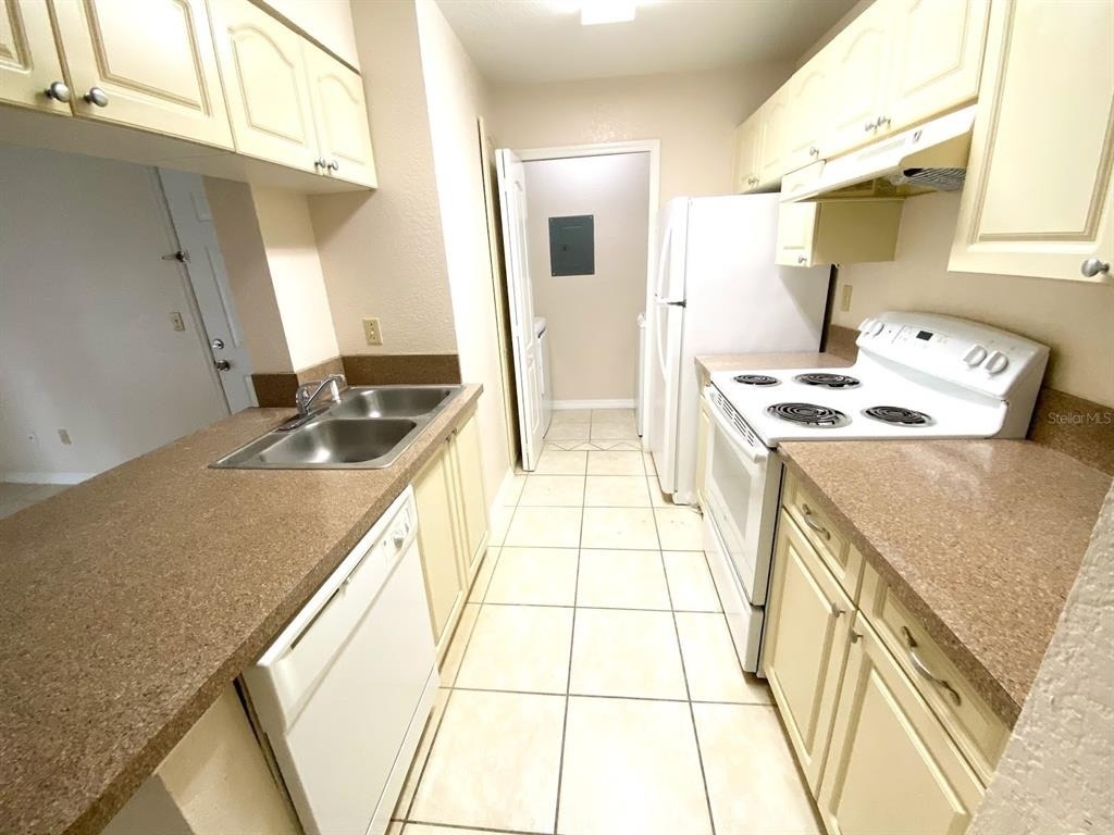 2550 N Alafaya Trail - Photo 5